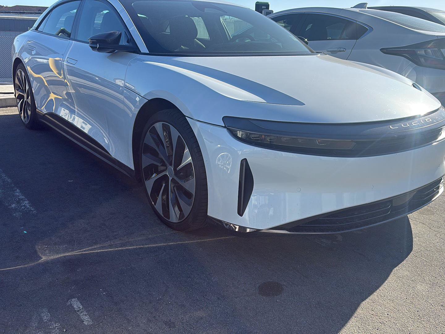 Used 2025 Lucid Air Touring AWD/4WD image 18