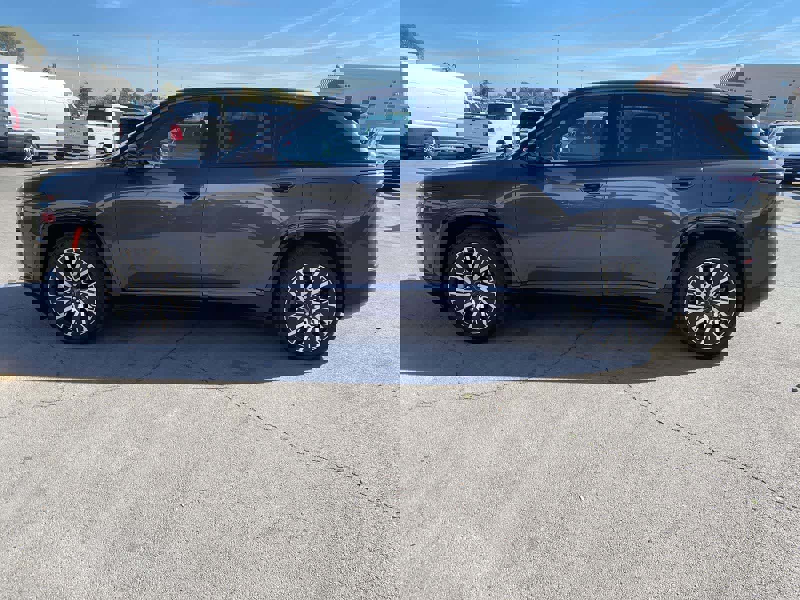 Used 2025 Jeep Wagoneer S Limited w/ Comfort Package image 9