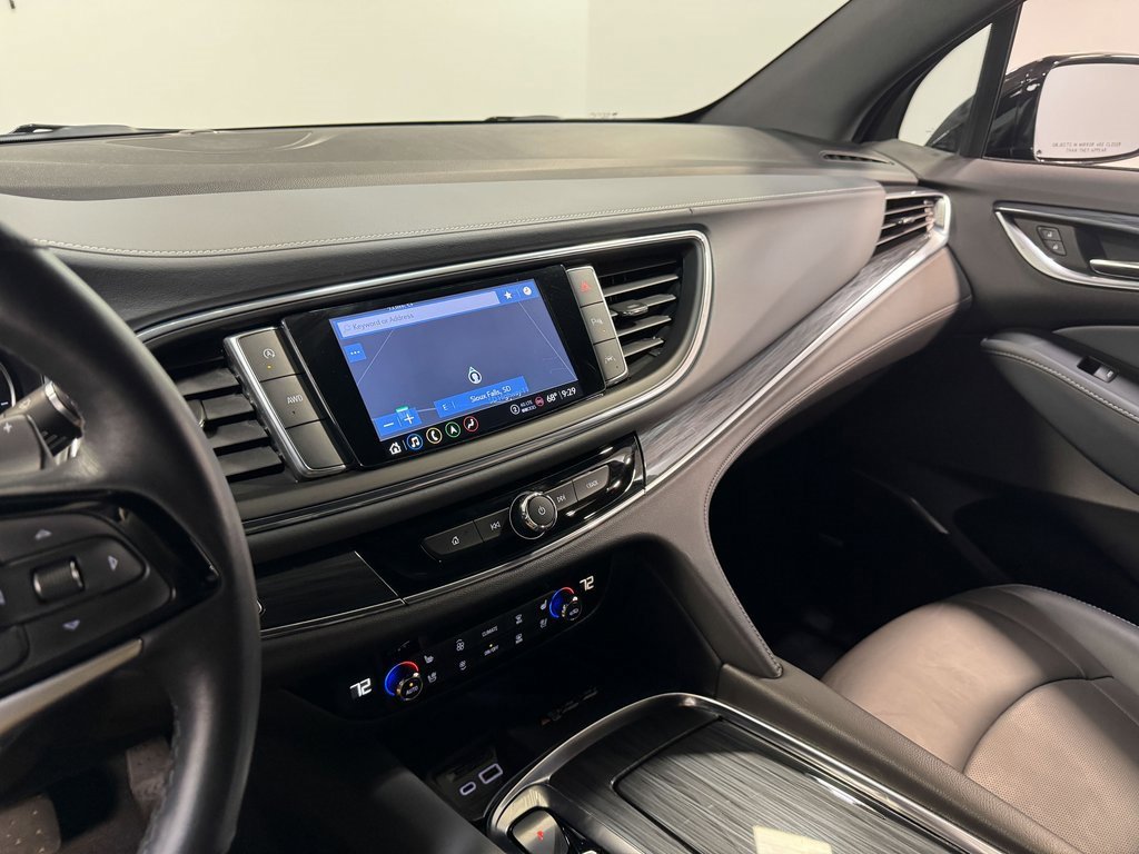 Used 2024 Buick Enclave Premium image 84