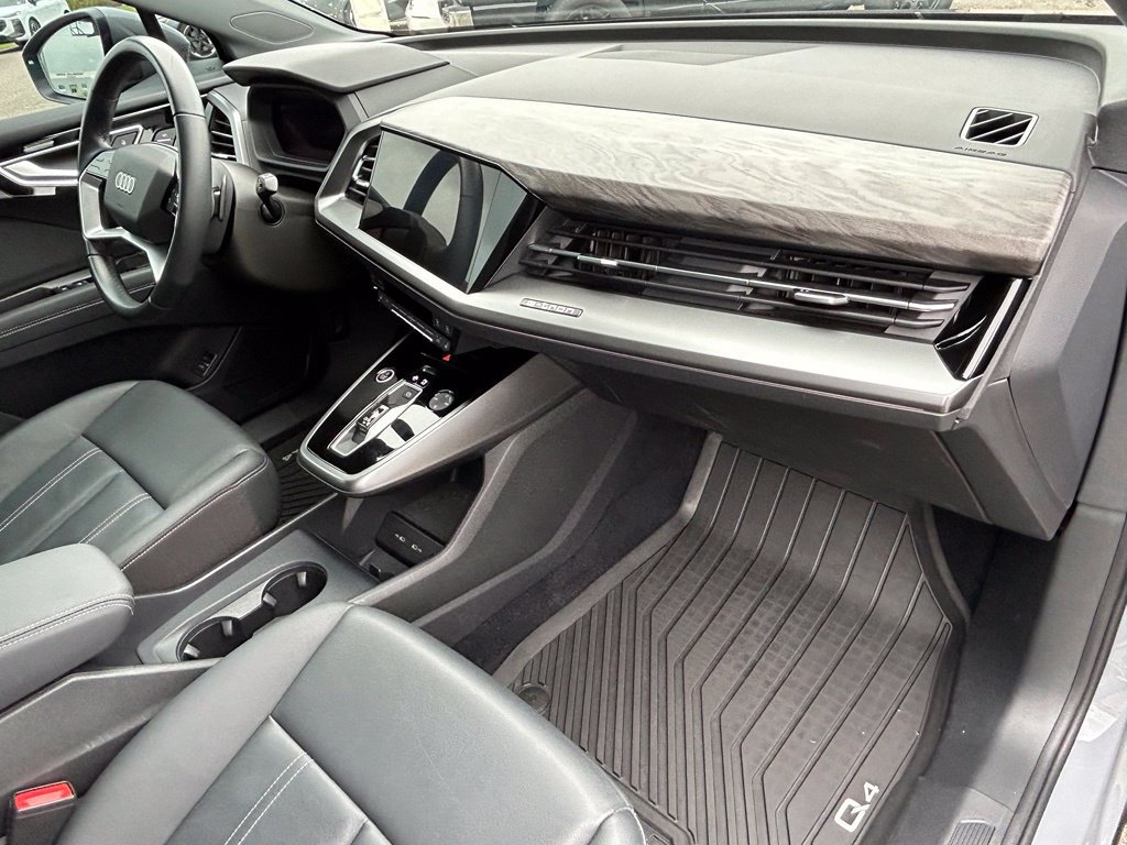 Used 2024 Audi Q4 e-tron Premium Plus AWD/4WD image 42