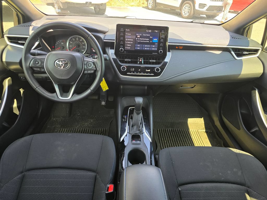 Used 2021 Toyota Corolla SE FWD image 5