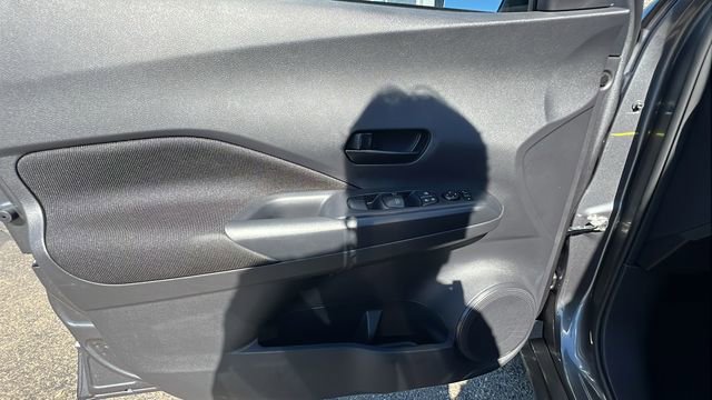 New 2025 Nissan Kicks Play S image 18
