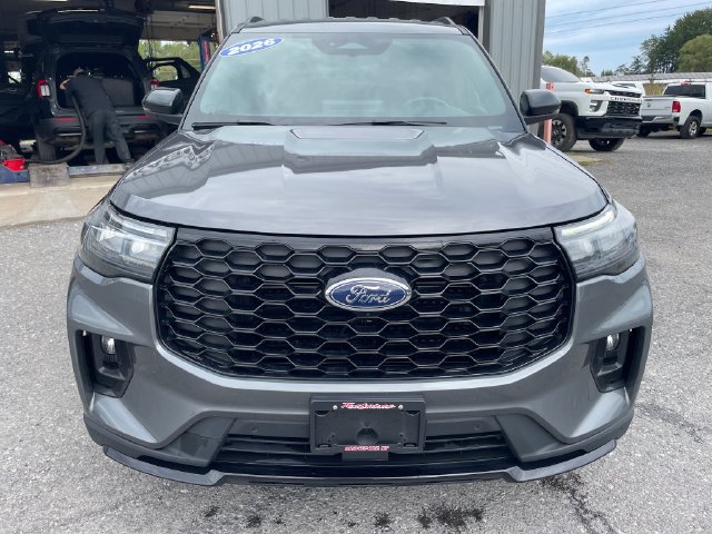 Used 2026 Ford Explorer ST-Line AWD/4WD image 2