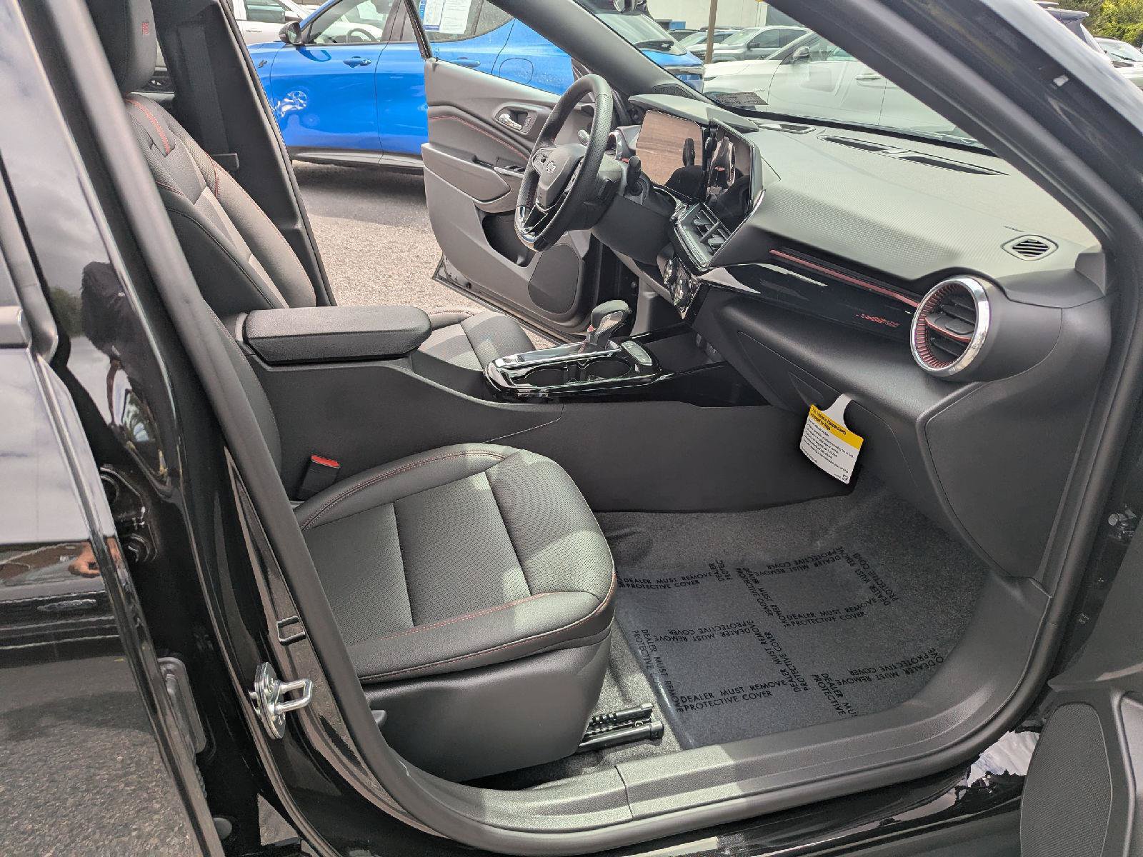 New 2026 Chevrolet Trax RS w/ Driver Confidence Package FWD image 43