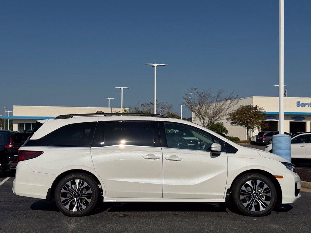 New 2027 Honda Odyssey Elite image 4