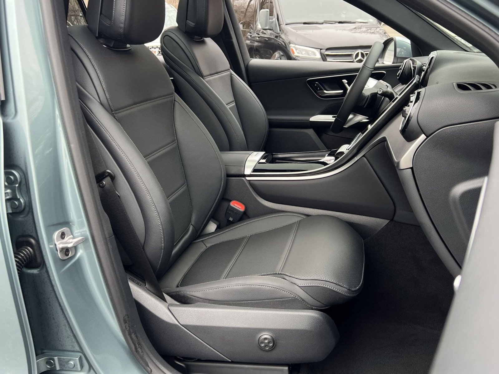 New 2026 Mercedes-Benz GLC 300 4MATIC image 26