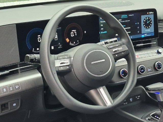Used 2026 Hyundai Kona SE FWD image 31