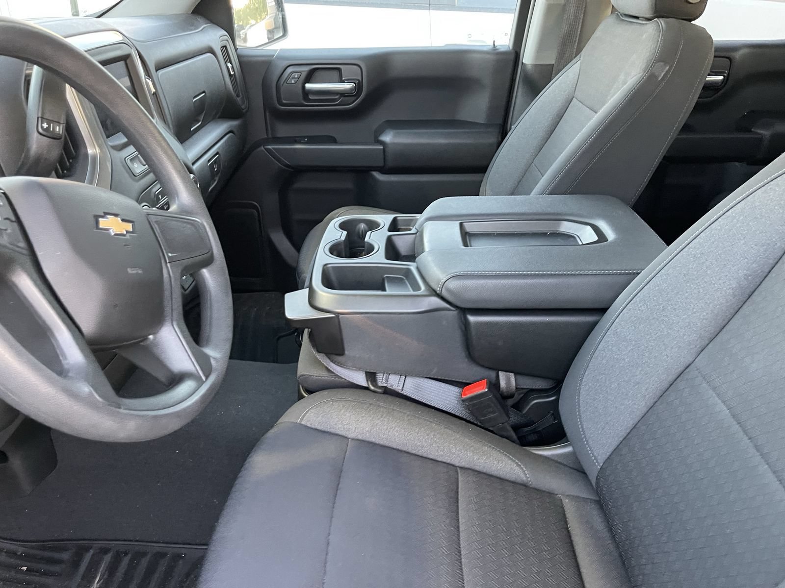 Used 2025 Chevrolet Silverado 1500 Custom AWD/4WD image 8