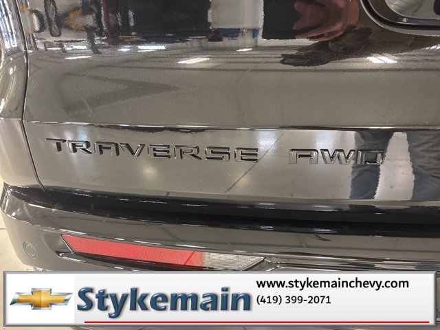 New 2026 Chevrolet Traverse RS w/ LPO, Floor Liner Package image 45