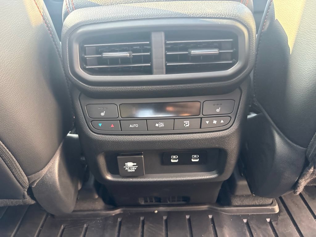 Certified 2026 Honda Pilot TrailSport image 36