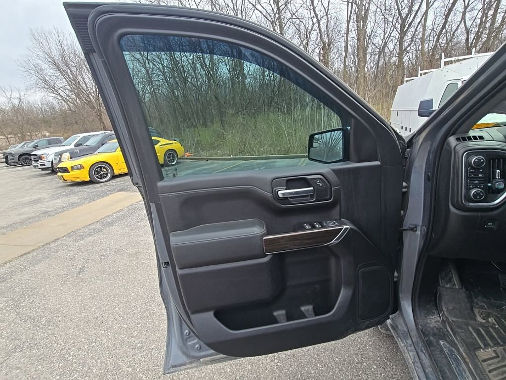 Used 2019 Chevrolet Silverado 1500 LT w/ All-Star Edition image 19