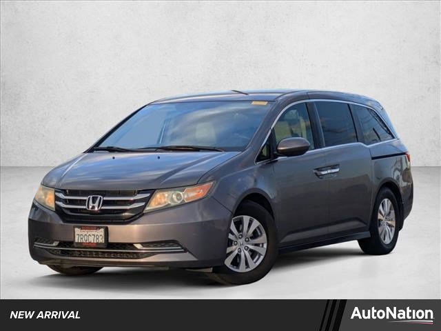 Used 2016 Honda Odyssey SE image 1