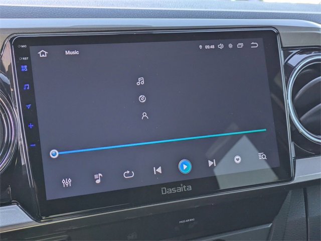 Used 2019 Toyota Tacoma TRD Off-Road image 12