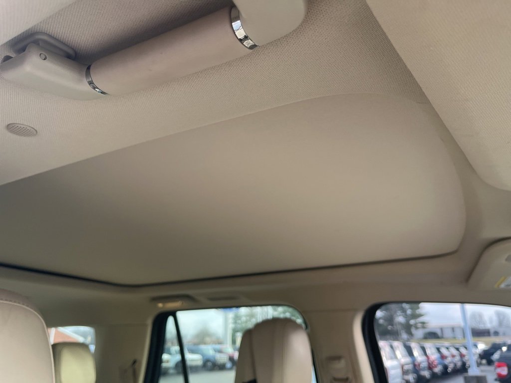 Used 2021 Lincoln Navigator L Reserve image 6