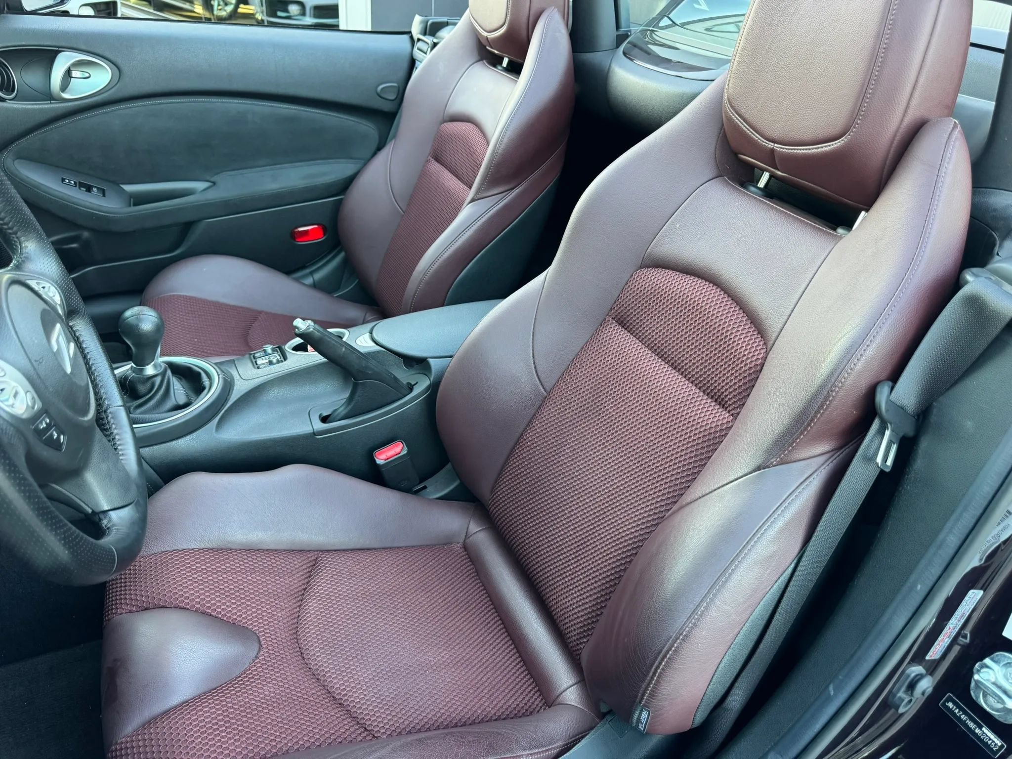 Used 2014 Nissan 370Z Touring w/ Sport Package RWD image 14