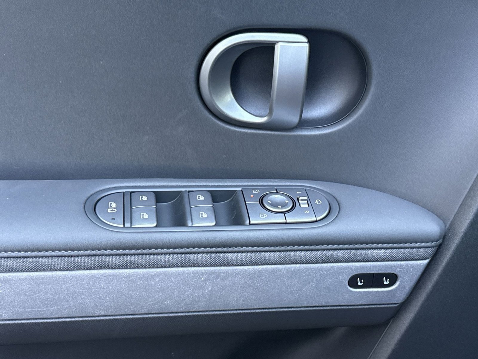 New 2026 Hyundai Ioniq 5 Limited image 15