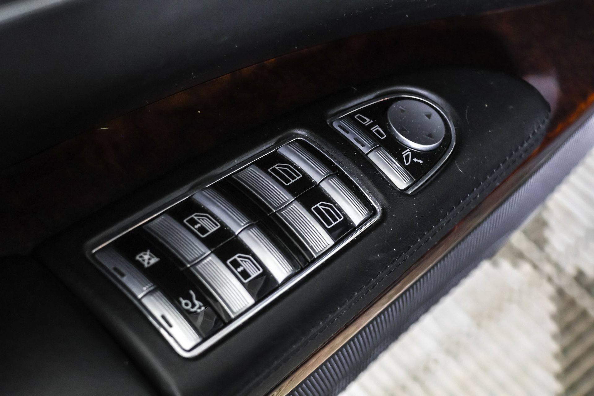Used 2007 Mercedes-Benz S 600 image 37