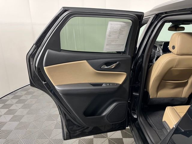 Used 2023 Chevrolet Blazer Premier w/ Enhanced Convenience Package image 38