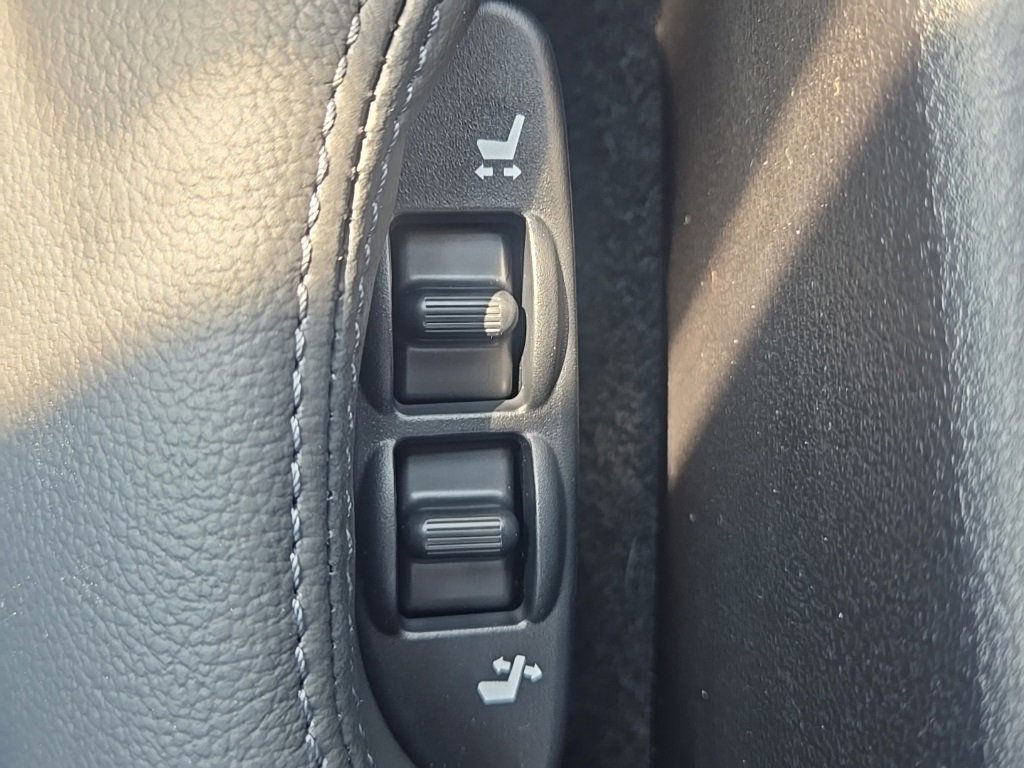 New 2025 Nissan Z Performance w/ Floor Mat Package image 23