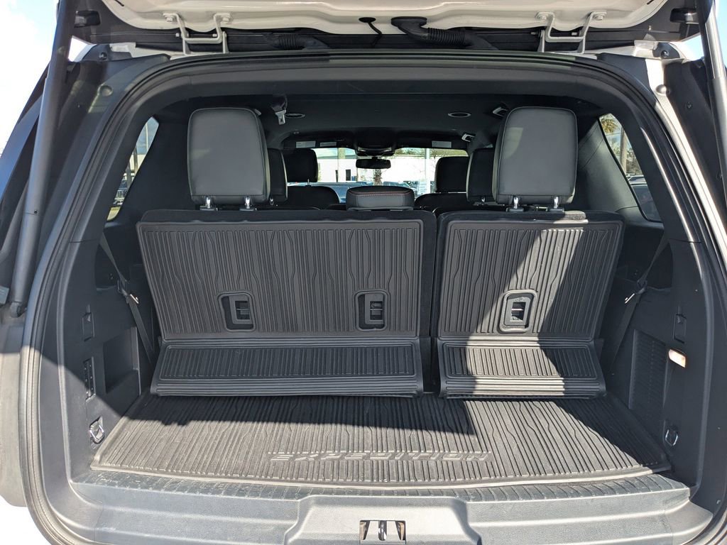 Used 2022 Ford Expedition Timberline image 12