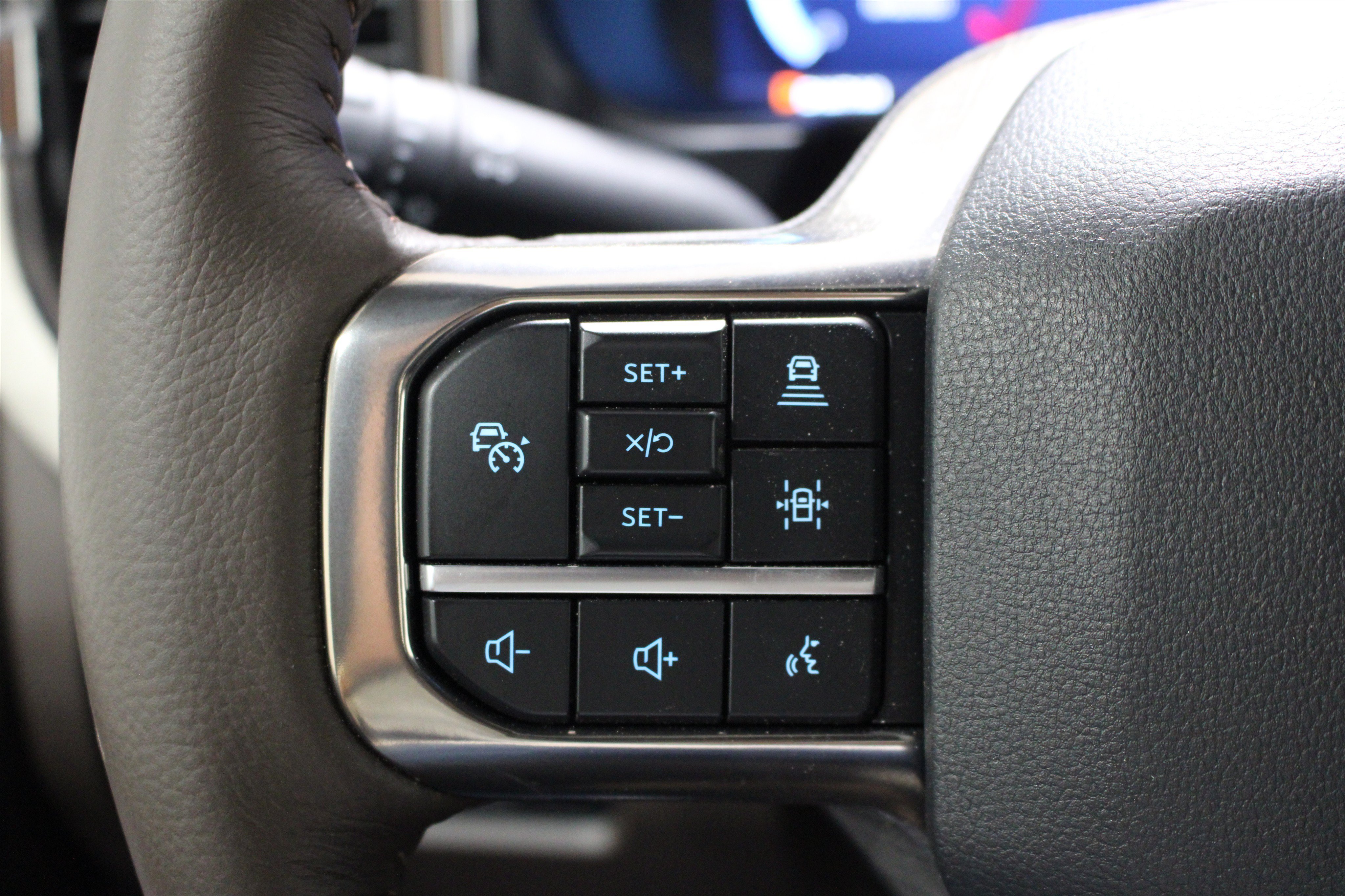 Used 2026 Ford F250 King Ranch w/ Chrome Package AWD/4WD image 12