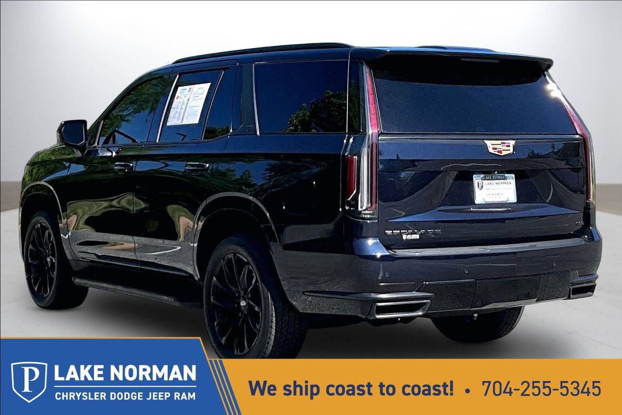 Used 2021 Cadillac Escalade Premium Luxury w/ LPO, Illumination Package AWD/4WD image 7