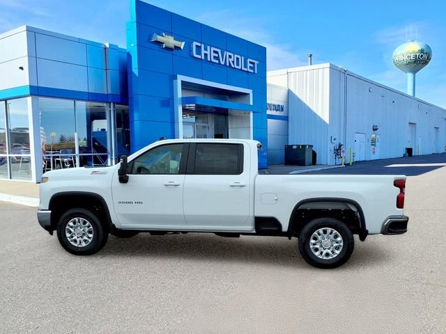 New 2026 Chevrolet Silverado 3500 LT w/ Safety Package AWD/4WD image 7