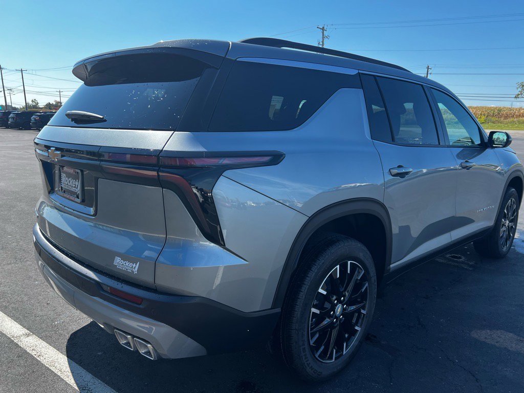 New 2026 Chevrolet Traverse LT w/ Sun and Wheel Package image 6