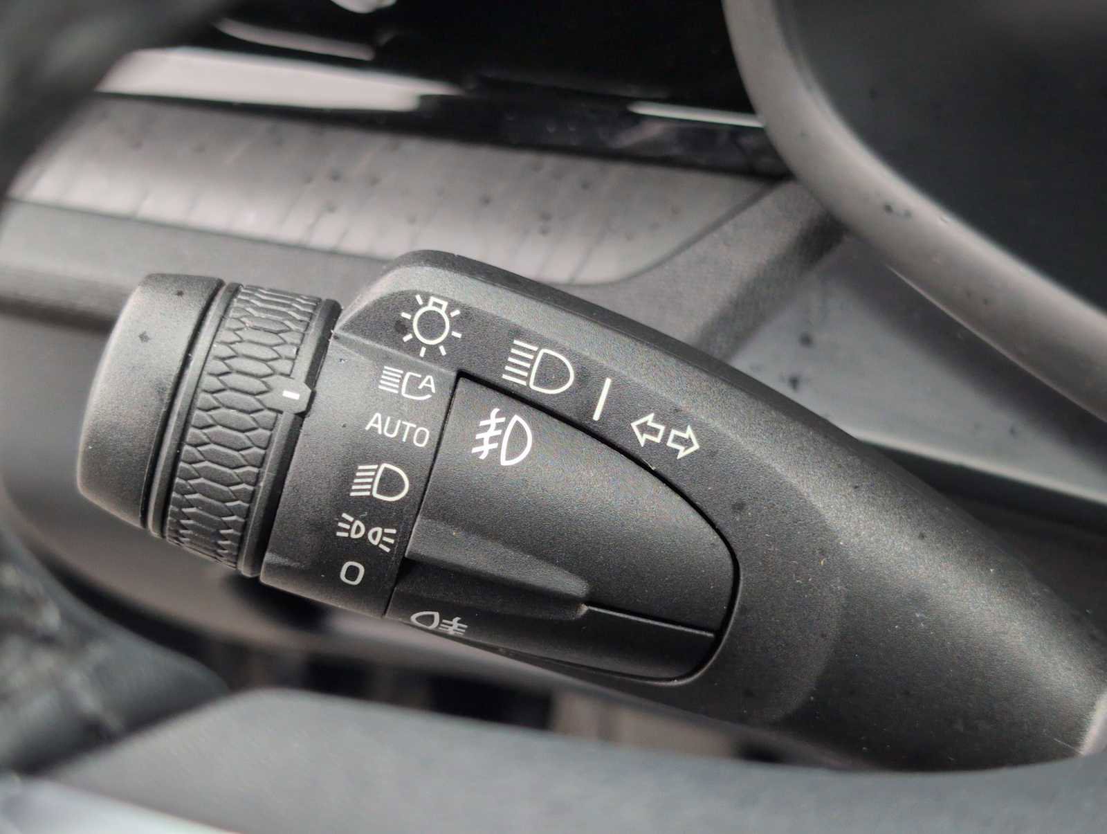 Used 2022 Polestar Polestar 2 w/ Plus Package image 27