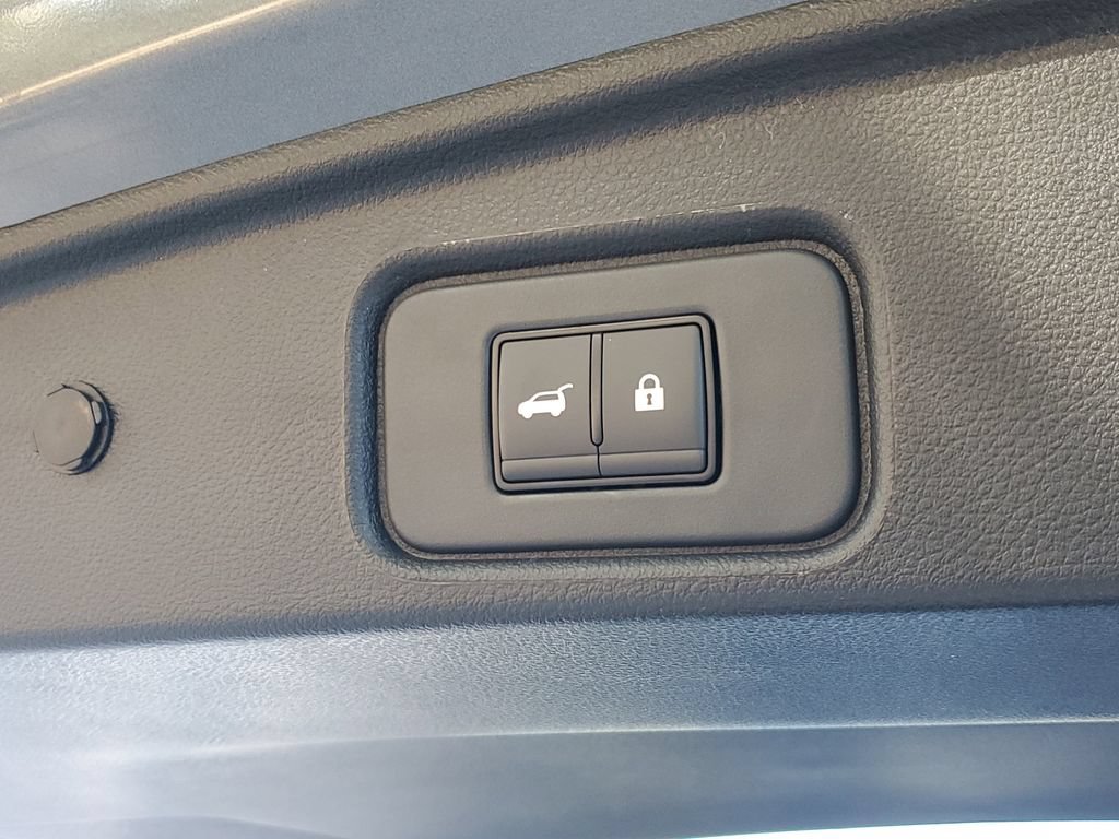 New 2026 Nissan Pathfinder SL w/ SL Premium Package AWD/4WD image 10