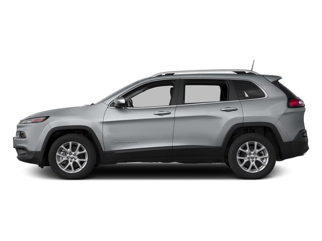 Certified 2017 Jeep Cherokee Latitude w/ Cold Weather Group AWD/4WD image 2