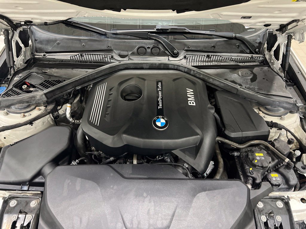 Used 2020 BMW 230i xDrive Coupe w/ Premium Package AWD/4WD image 29