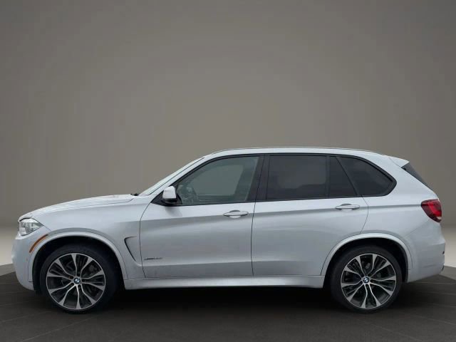 Used 2018 BMW X5 xDrive50i w/ M Sport Package image 2