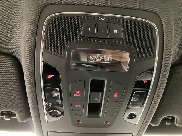 Used 2013 Audi S6 Prestige w/ Driver Assistance Pkg image 49