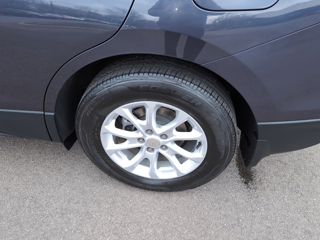 Used 2018 Chevrolet Equinox LT w/ Sun & Infotainment Package image 10