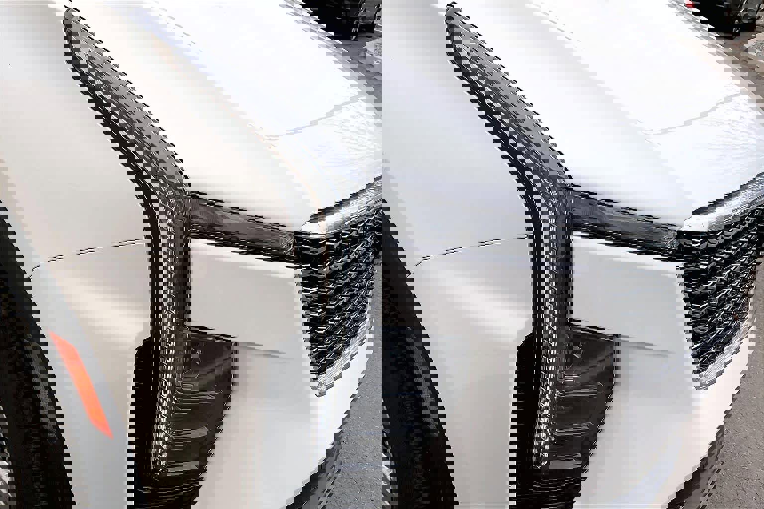 Used 2024 Cadillac XT4 Premium Luxury w/ Technology Package image 27