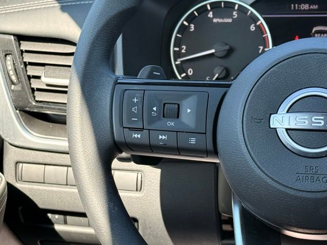 Certified 2023 Nissan Rogue SV image 24