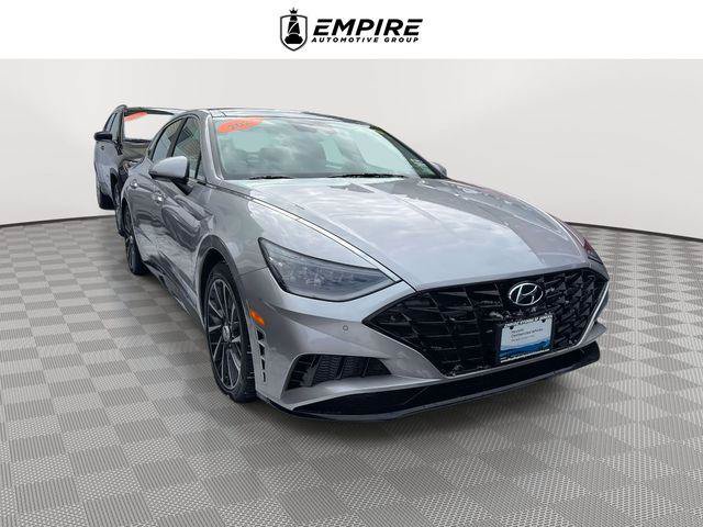 Used 2023 Hyundai Sonata Limited FWD image 1