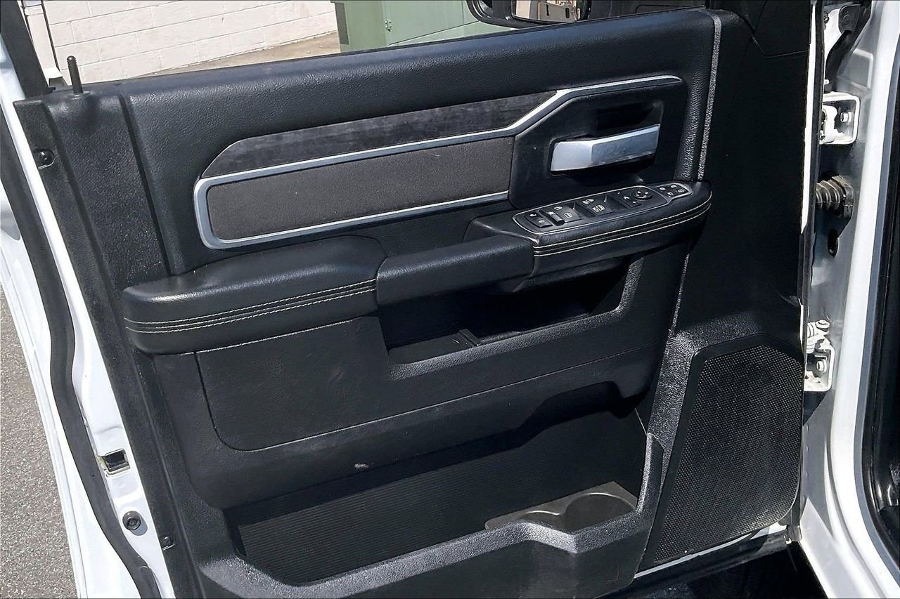 Certified 2024 RAM 3500 Big Horn image 27