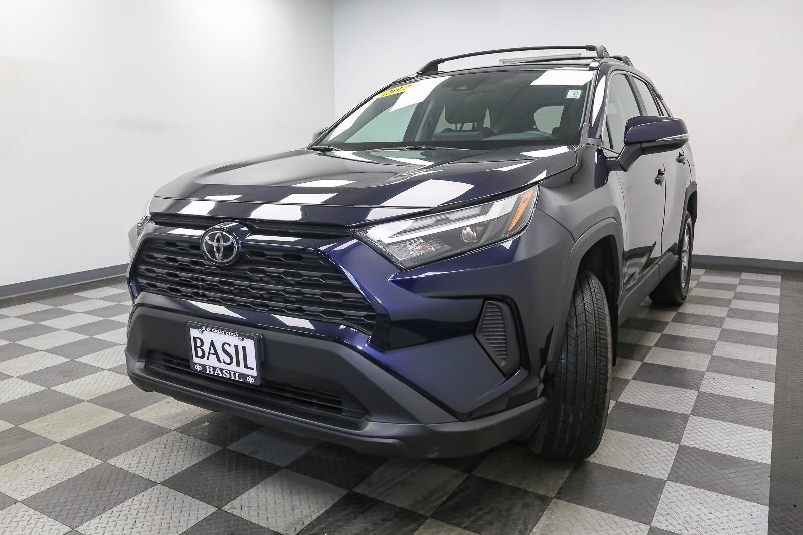 Used 2023 Toyota RAV4 XLE w/ Convenience Package AWD/4WD image 4