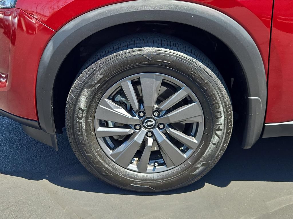 Used 2022 Nissan Pathfinder SV FWD image 24