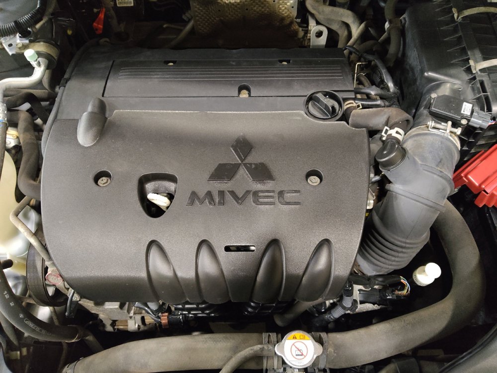 Used 2015 Mitsubishi Lancer SE image 30