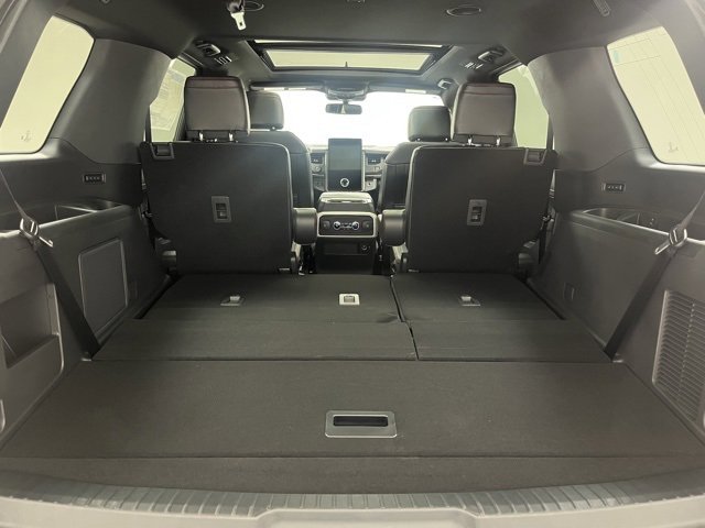 New 2024 Ford Expedition Limited image 8