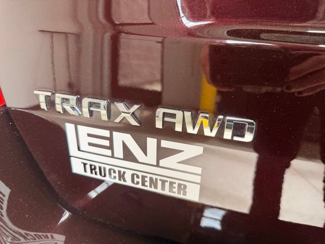 Used 2022 Chevrolet Trax LS w/ Tint and Cruise Package AWD/4WD image 9