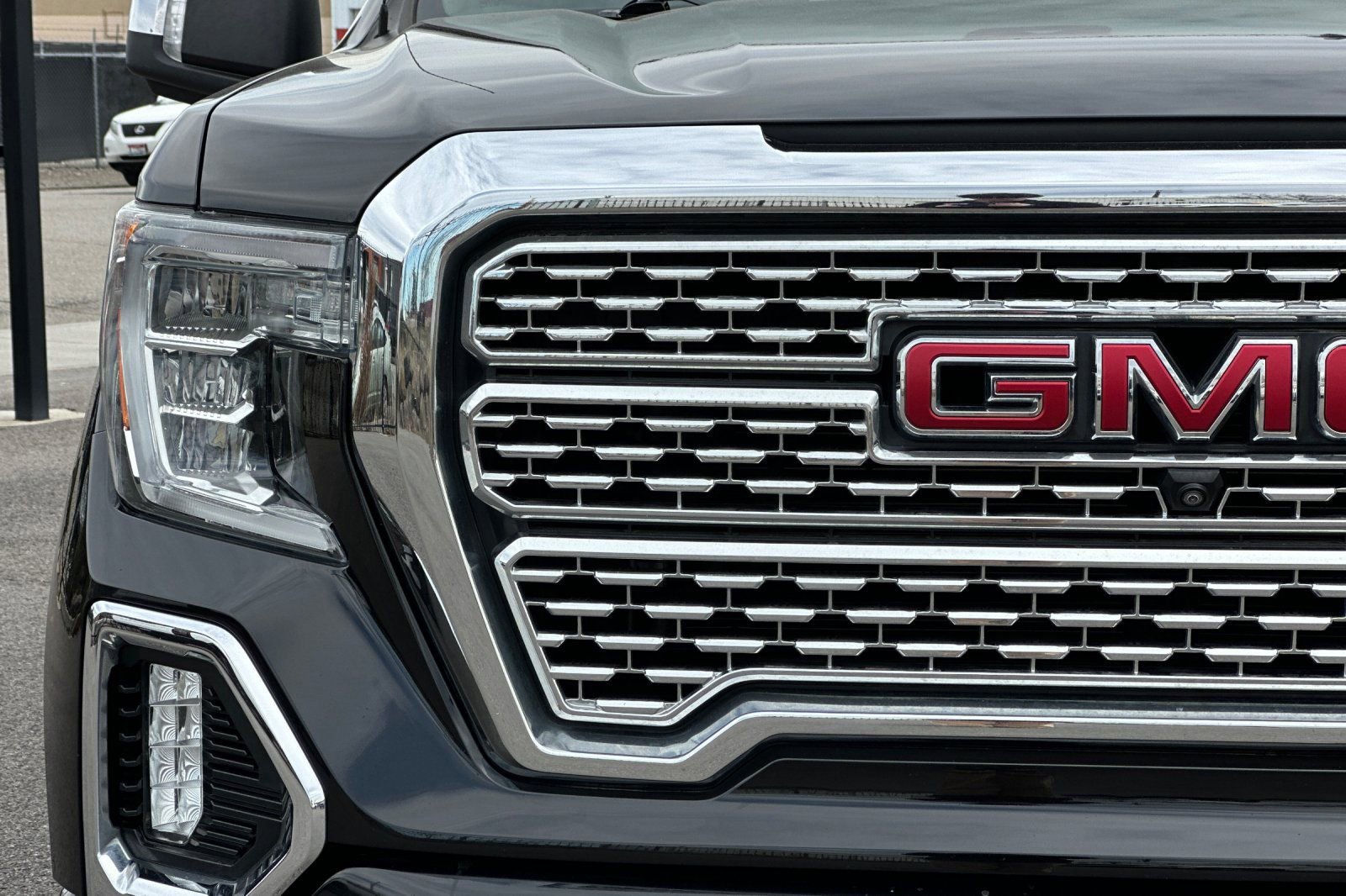 Used 2019 GMC Sierra 1500 Denali w/ Denali Ultimate Package AWD/4WD image 47