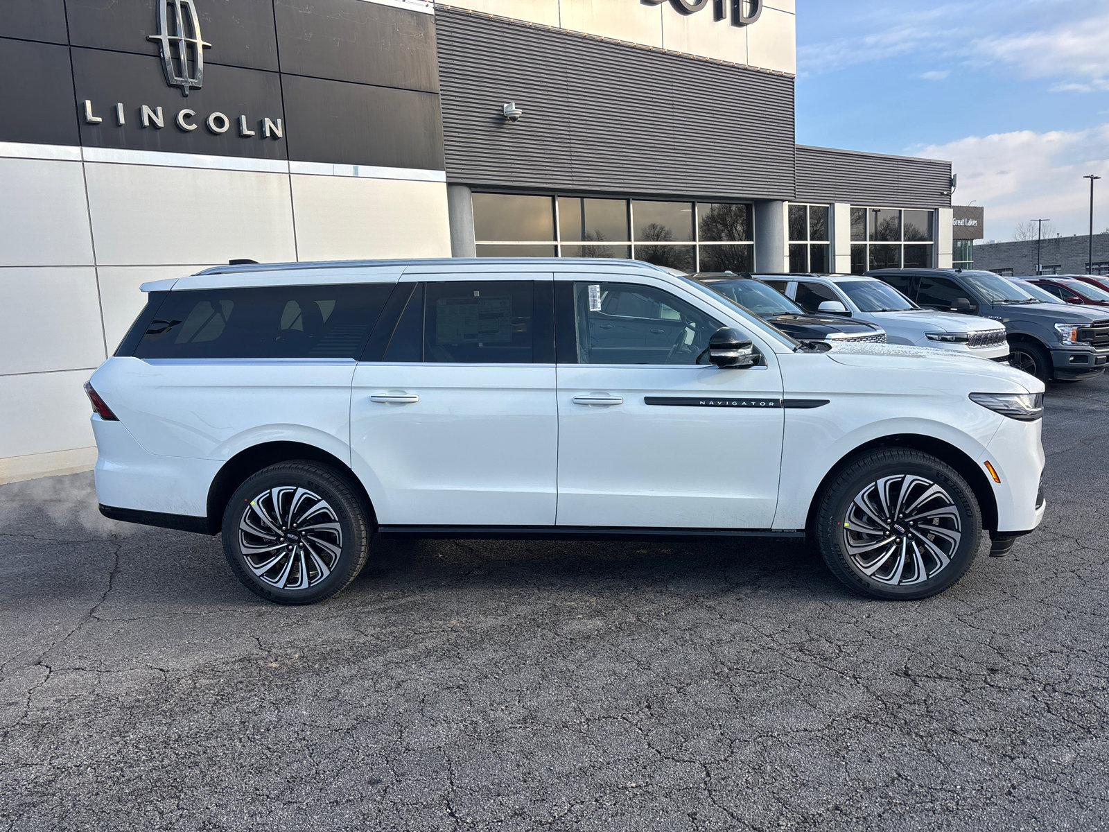 New 2026 Lincoln Navigator L Black Label image 8