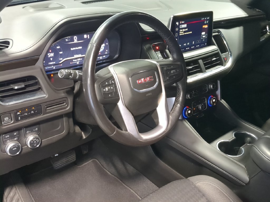 Used 2023 GMC Yukon SLE AWD/4WD image 12