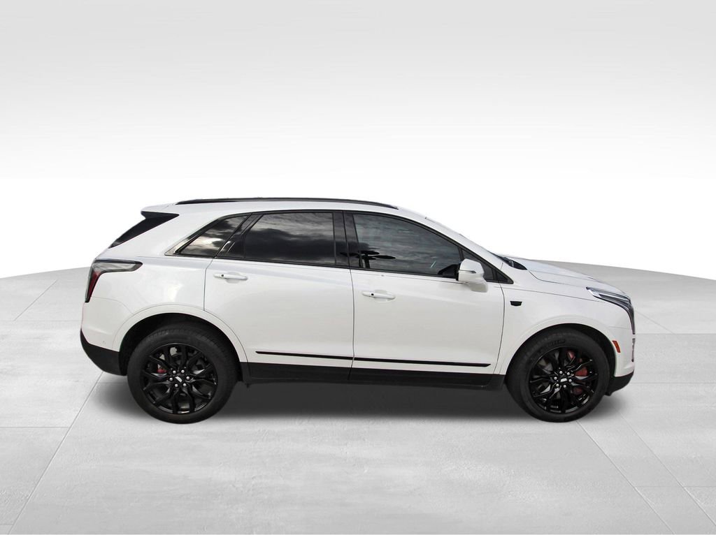 Certified 2024 Cadillac XT5 Sportv w/ Technology Package image 5