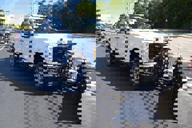 New 2026 Ford F250 XL w/ XL Chrome Package image 1
