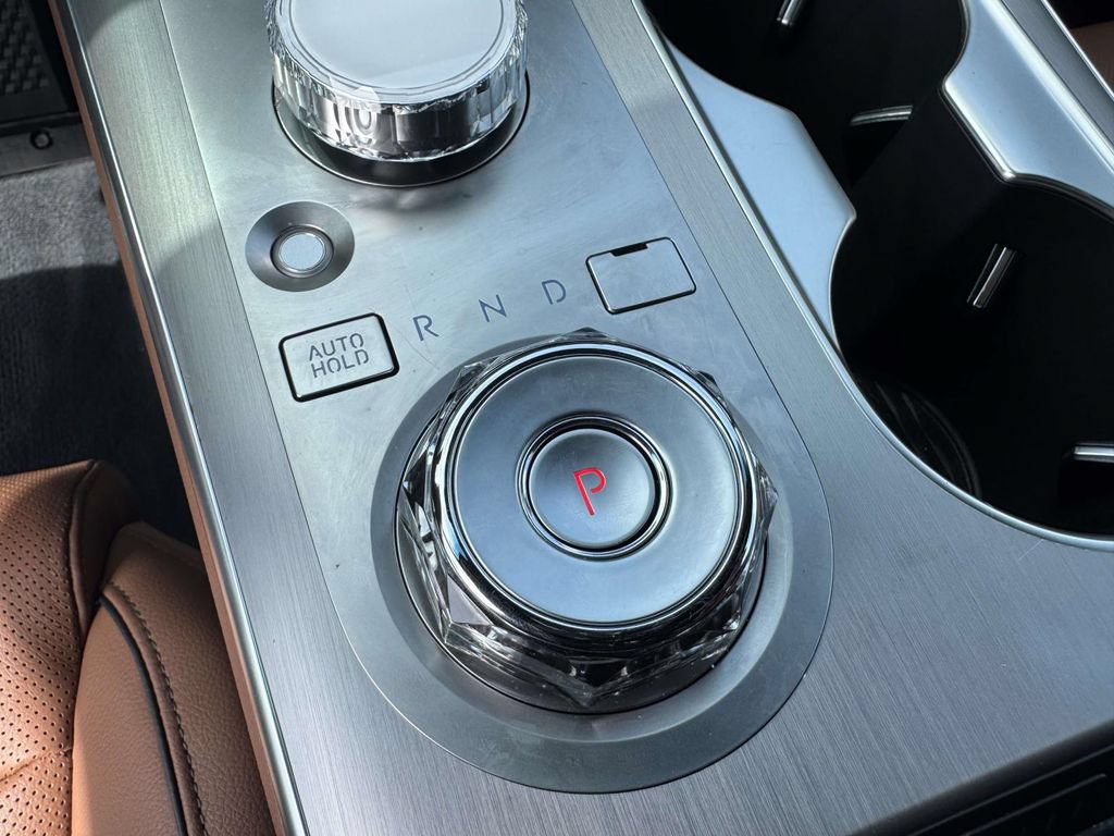 Certified 2026 Genesis GV70 2.5T Advanced AWD/4WD image 30